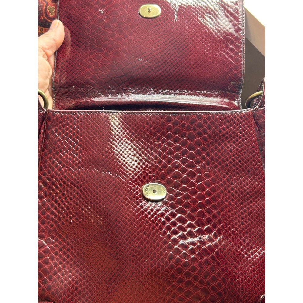 Vtg 70s Etienne AIGNER Cordovan Red Snake Embossed‎ Patent Leather Bag Handbag - Picture 9 of 12